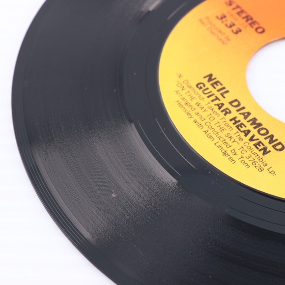 Neil Diamond, Yesterday's Songs/Guitar Heaven 1981 45rpm Single Record 18-02604 - Picture 7 of 9